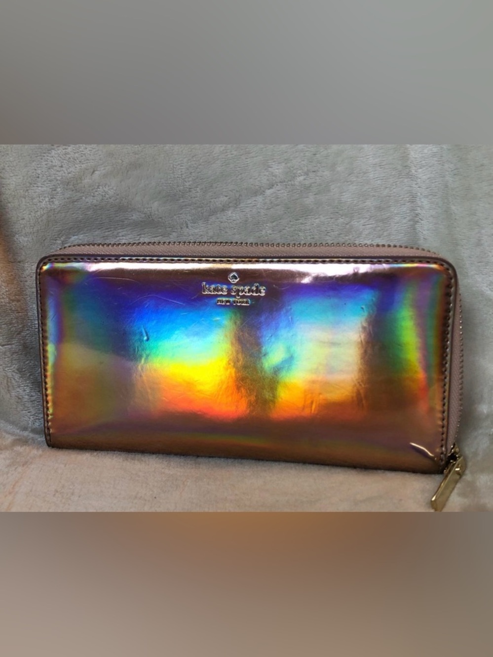 EUC KATE SPADE HOLOGRAPHIC WALLET